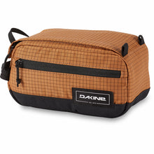 Load image into Gallery viewer, Dakine Groomer M